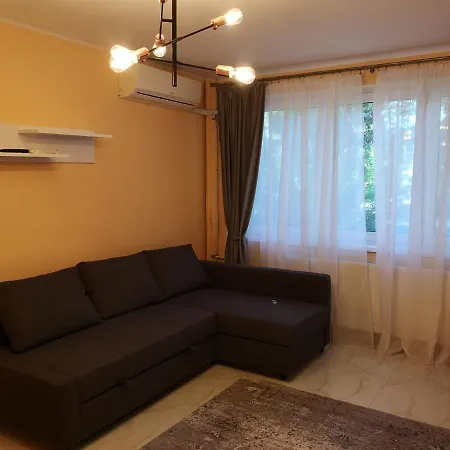 Tomis Ii Apartment *