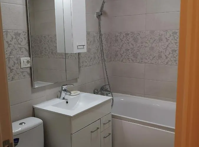 Tomis Ii Apartman Konstanca